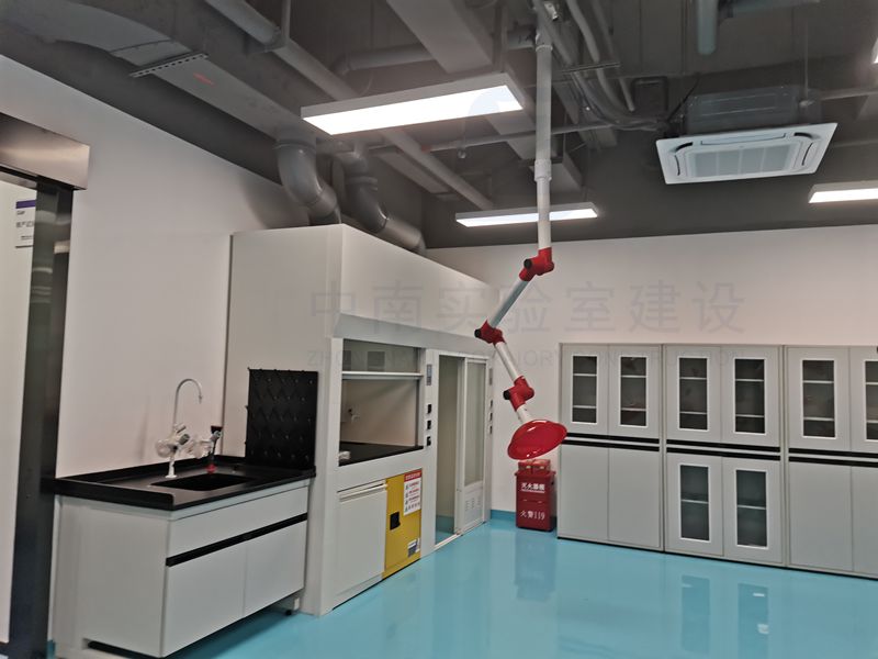 实验室实验台：科研安全与效率的核心支撑设备