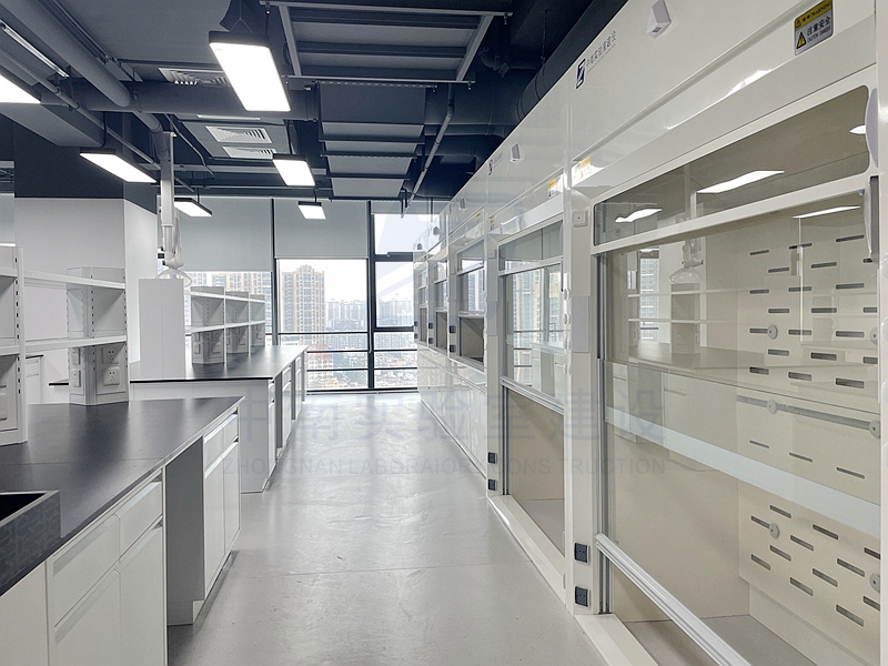 实验室家具:助灵活应对科研需求变化的诀窍!