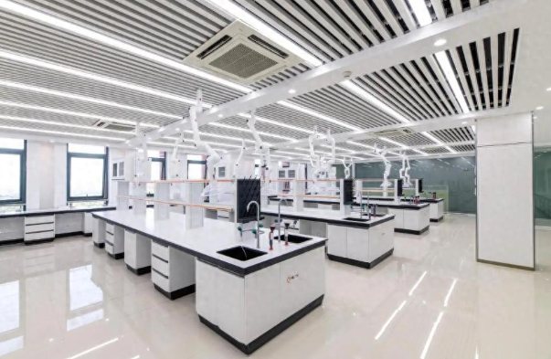 高校实验室公司厂家：安全如何“亡羊补牢”？